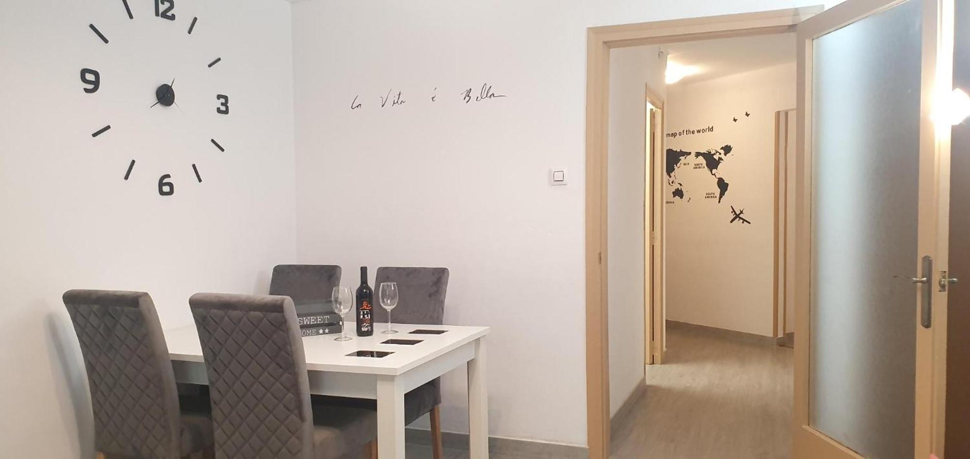 טראגונה Beautiful Apartment In The Center מראה חיצוני תמונה